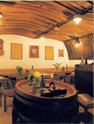 raum.jpg (66249 Byte)